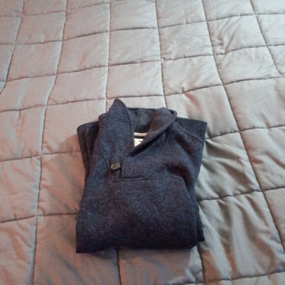 old navy sweater size 10-12 boys - Picture 4 of 4